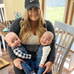 Meet your Posher, Brandi!